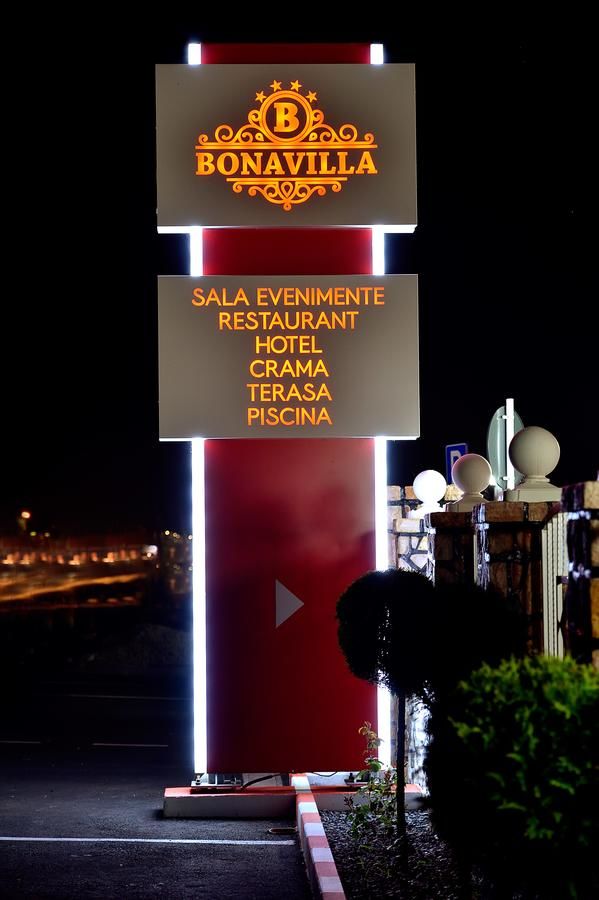 Отель Bonavilla Complex Aleşd-5