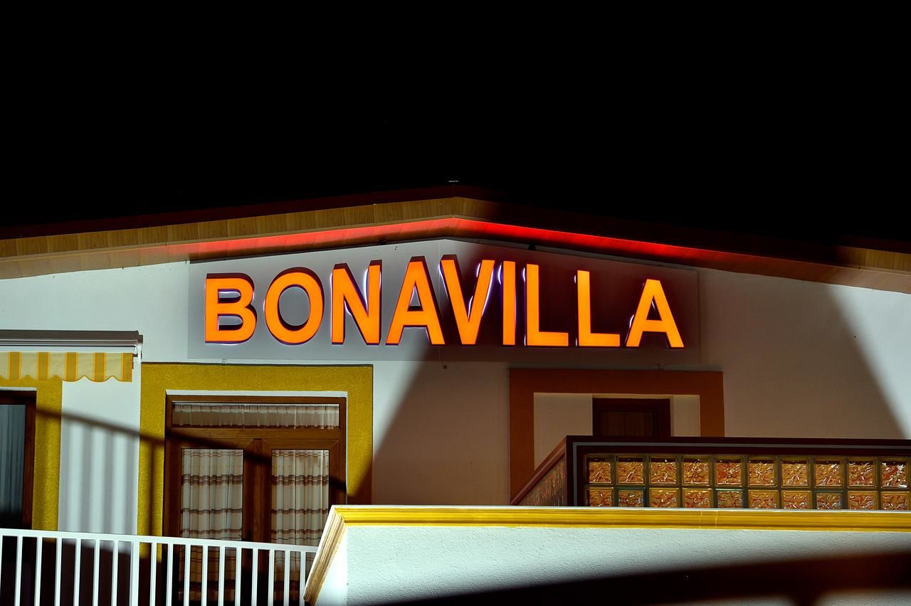 Отель Bonavilla Complex Aleşd-30